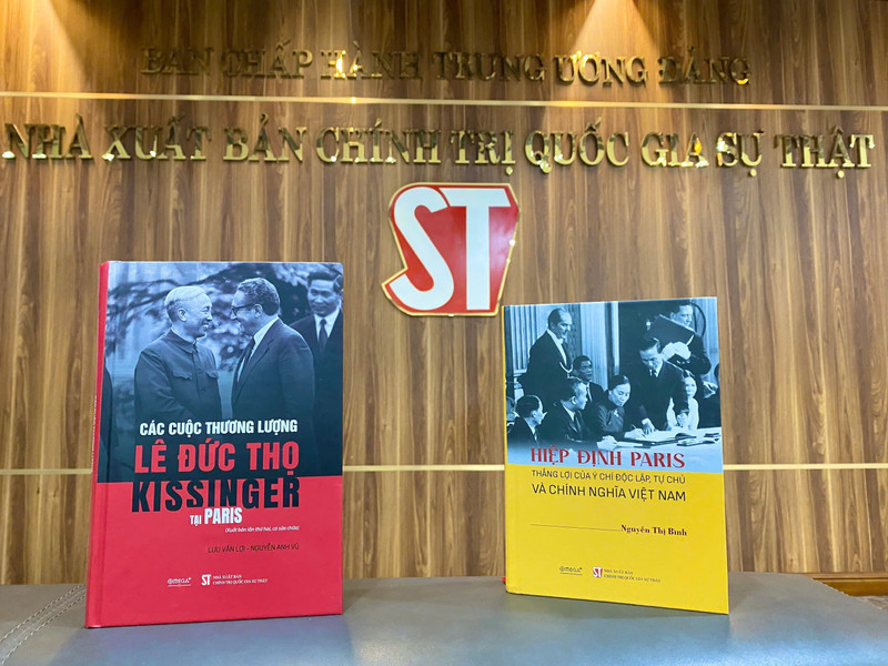 Giải mã cuộc đấu trí lịch sử tại Hội nghị Paris 1973 qua hai ấn phẩm đặc biệt