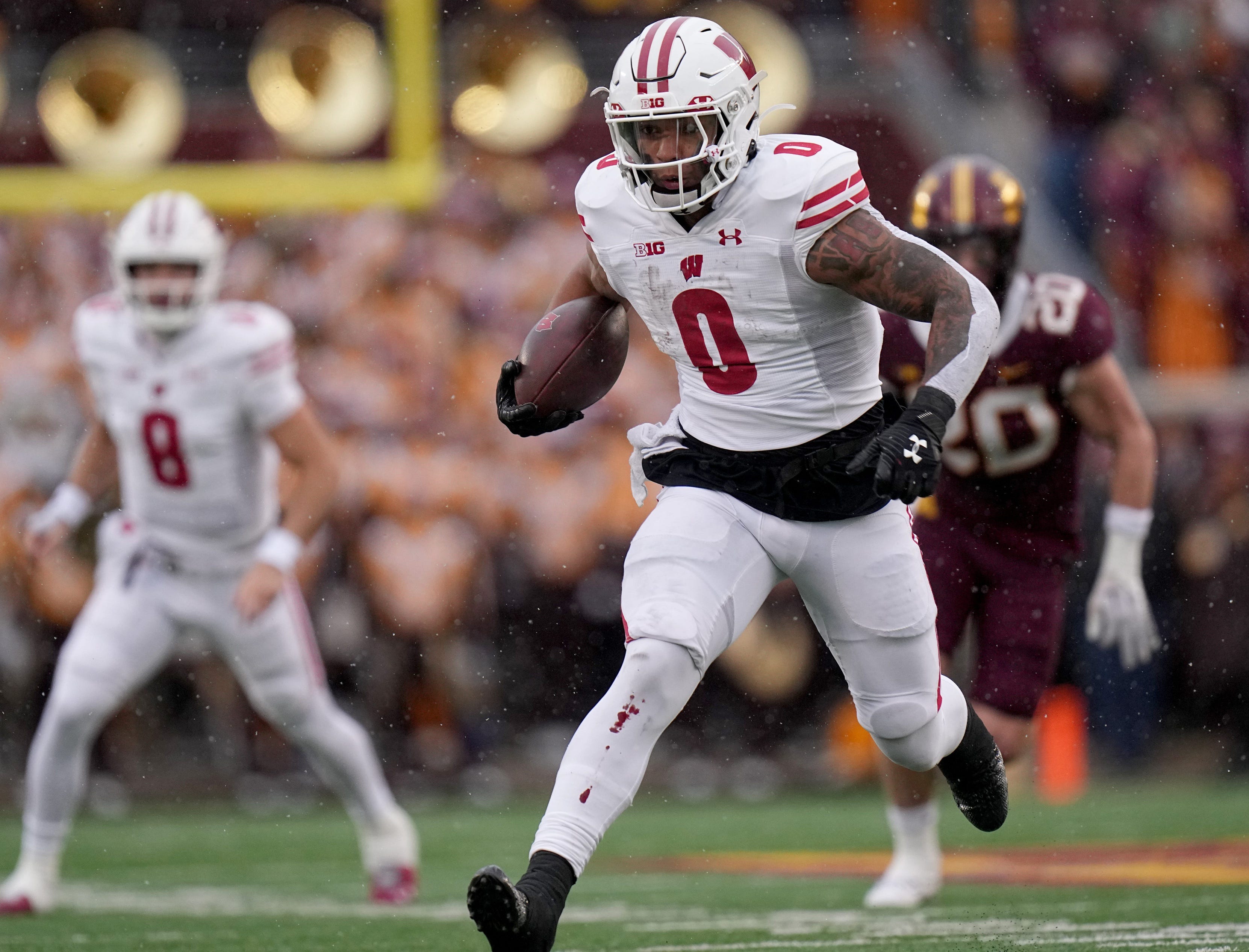 Wisconsin football great praises latest running back commitment