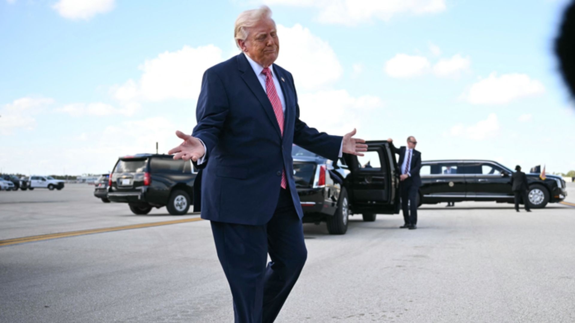 Trump delivers contradictory messages on the Iran war