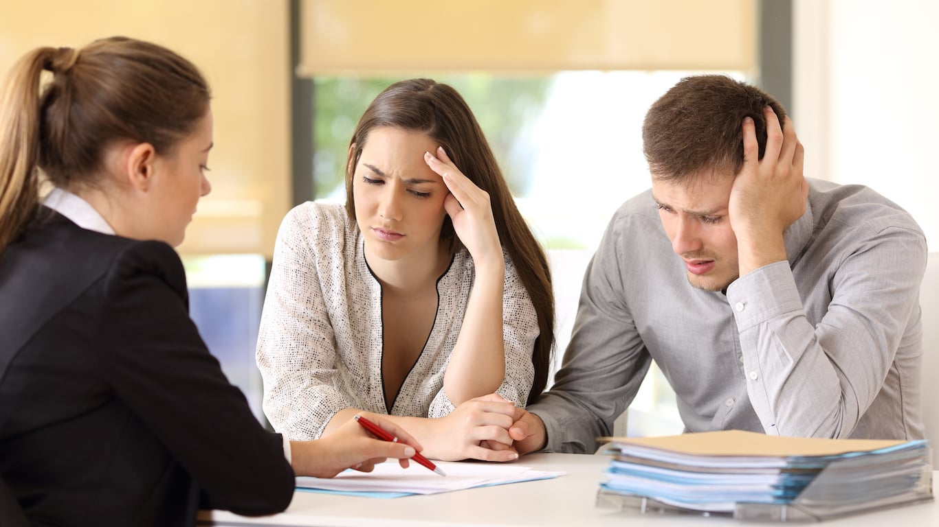 Dave Ramsey tells wife with $30,000 in hidden debt: ‘The debt is the ...