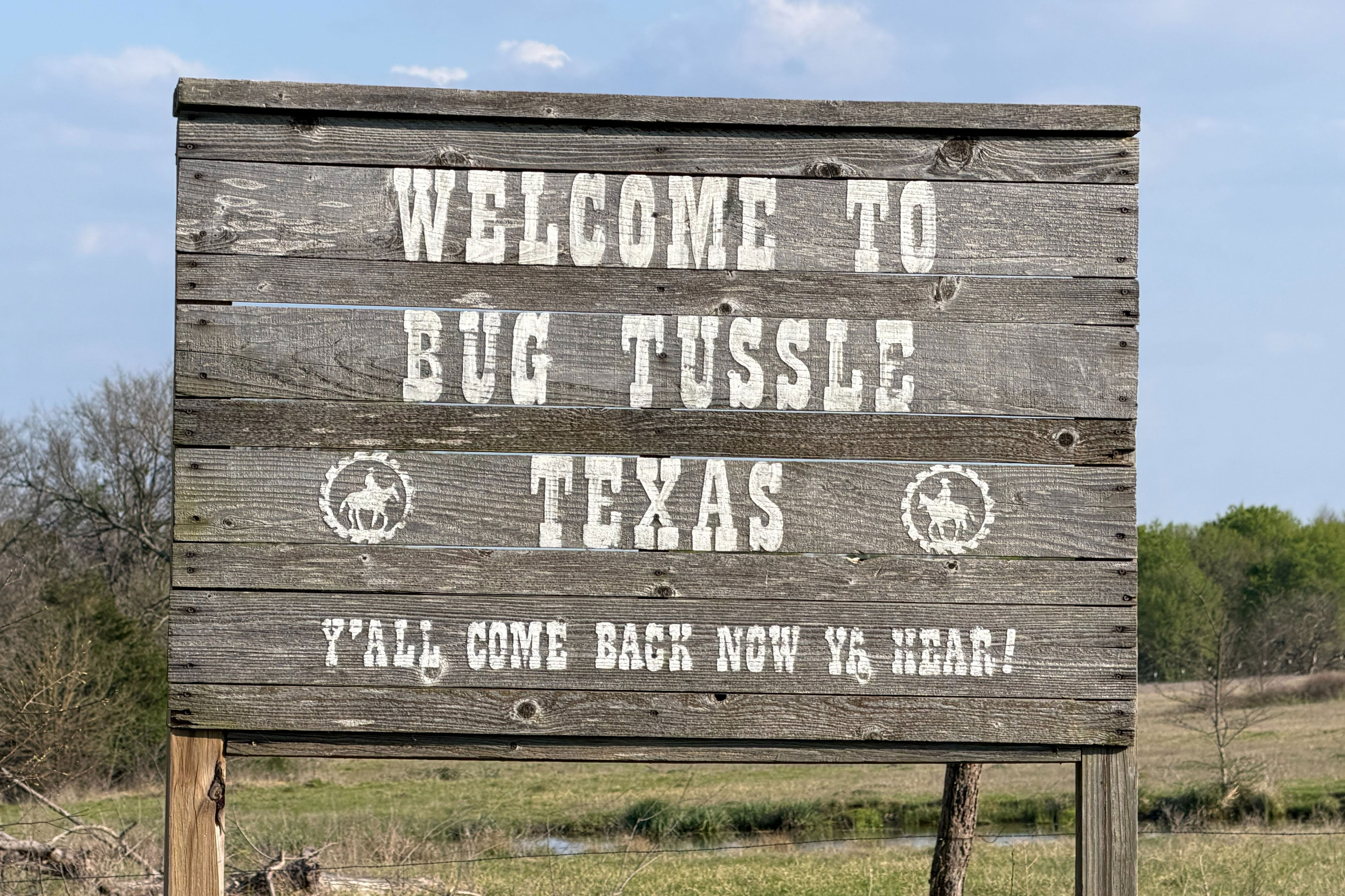 Texas town’s 'Bug Tussle' sign stolen at least 70 times by passing ...