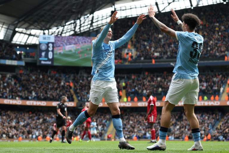 city-atropela-liverpool-4-0-na-copa-da-inglaterra-com-hat-trick-de