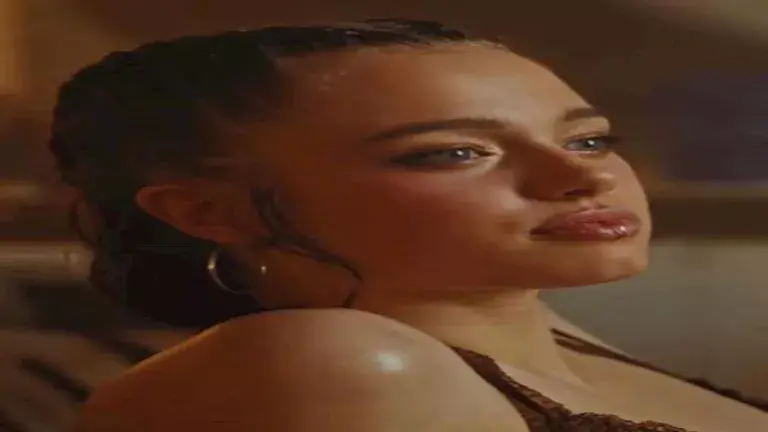 شيلوه جولي في كواليس الفيديو كليب (2)