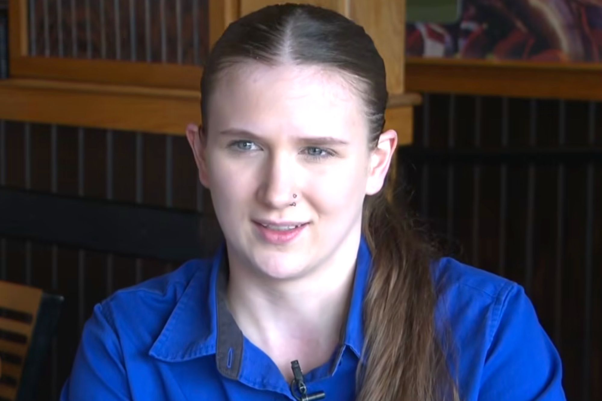 Applebee’s manager hailed as a hero after helping 50 people shelter in ...