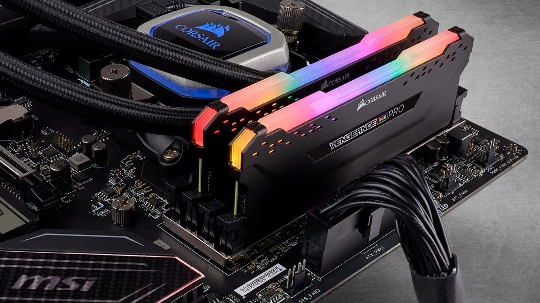 RAM market trends show prices falling, but it's not time to buy yet