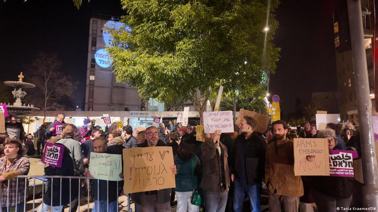 Cientos de personas protestan contra la guerra en Israel