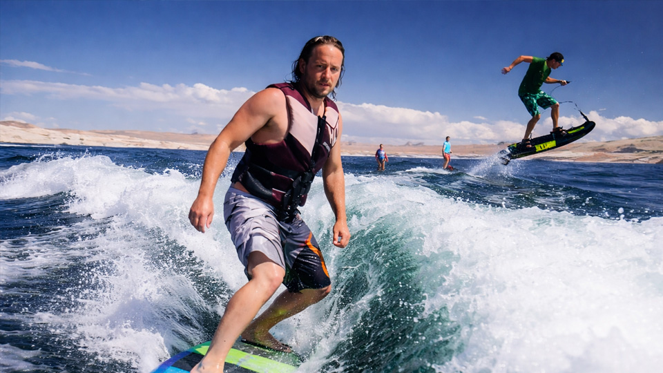 Motorized surf board creates high speed ride