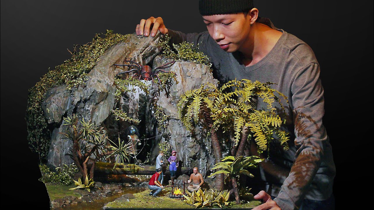 Creating a spooky haunted jungle cave diorama: miniature art & storytelling