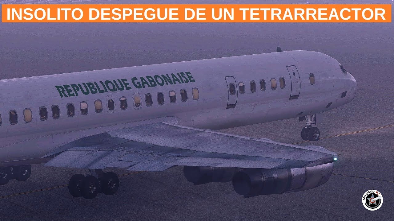 Behind the scenes of a DC-8 flight 🤯