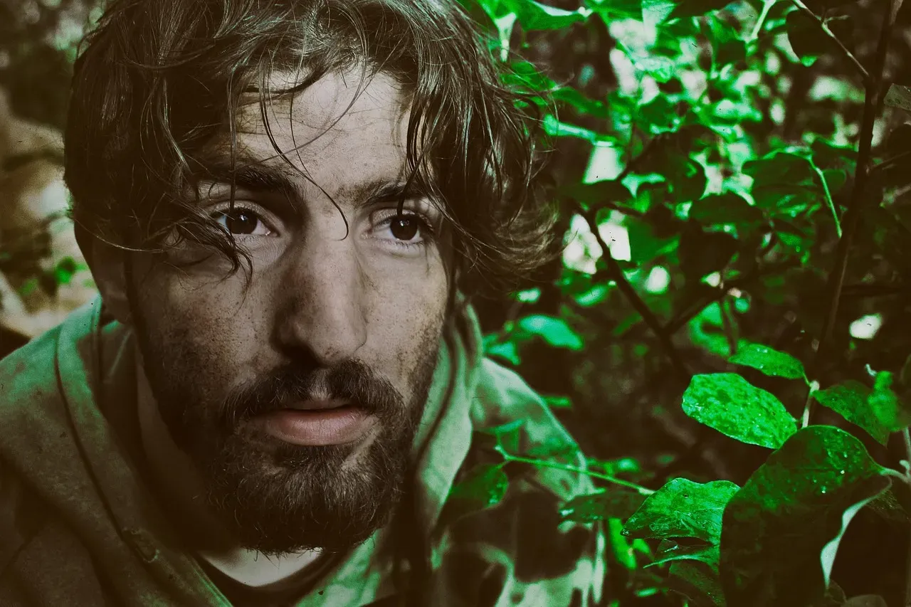 9 real lives that sound too wild for fiction