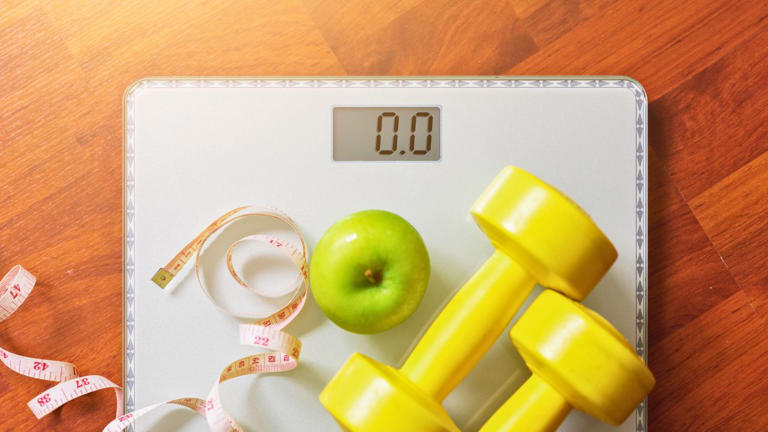 My wife secretly poured oil into my weighed meals to sabotage my weight ...