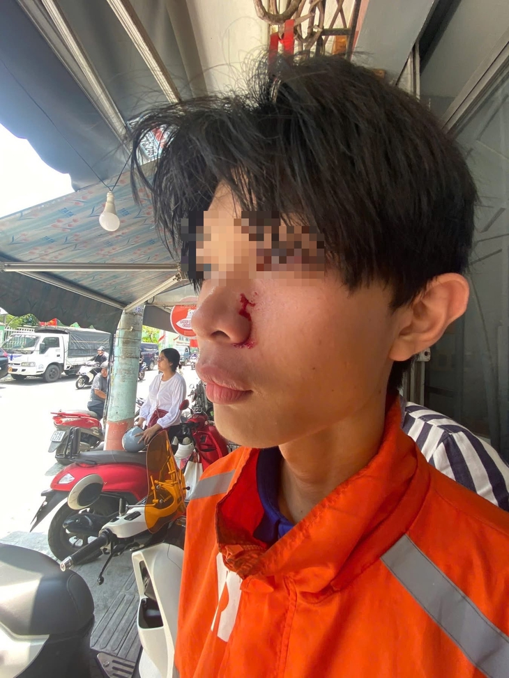 Xác minh clip người đàn ông đánh shipper trên đường phố Đà Nẵng