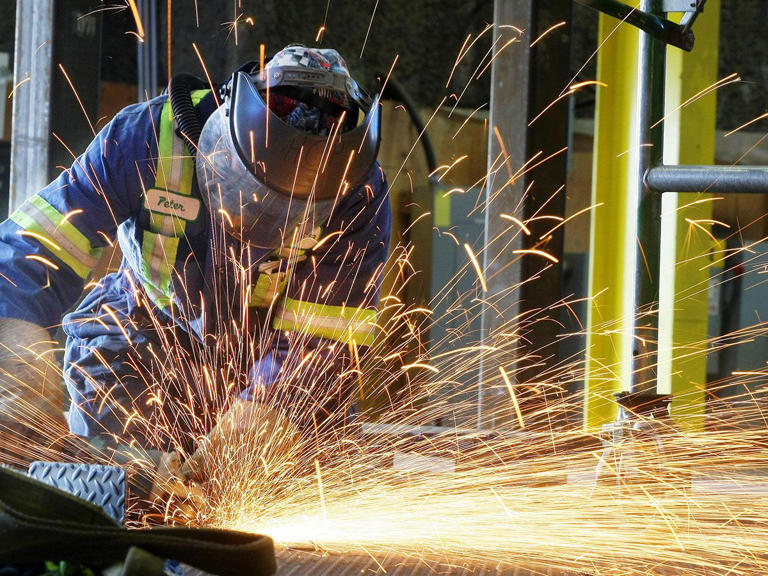 Canada's unemployment rate unchanged after economy gains just 14,000 jobs