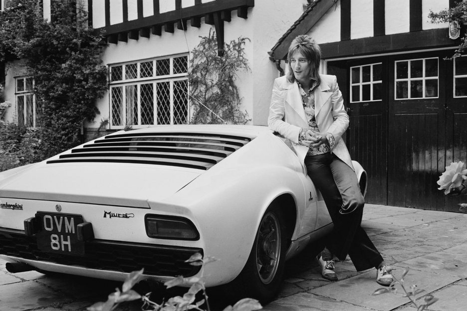 So, here we have 17 classic rock stars and their classic cars