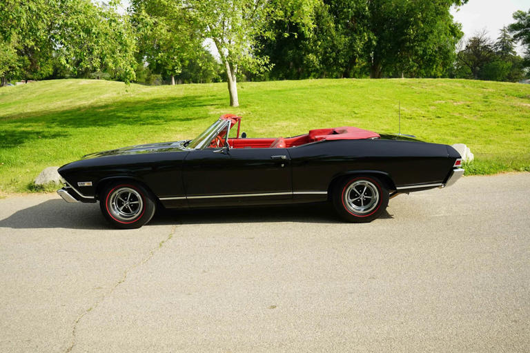 1968 Chevelle SS 396 convertible draws strong interest at auction with ...