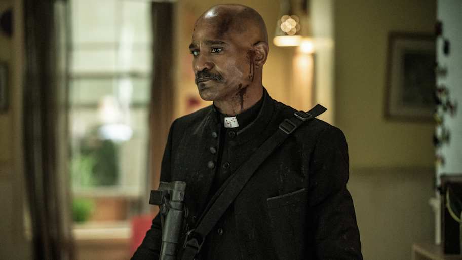 5 Walking Dead characters who died in the comics but survived in the show