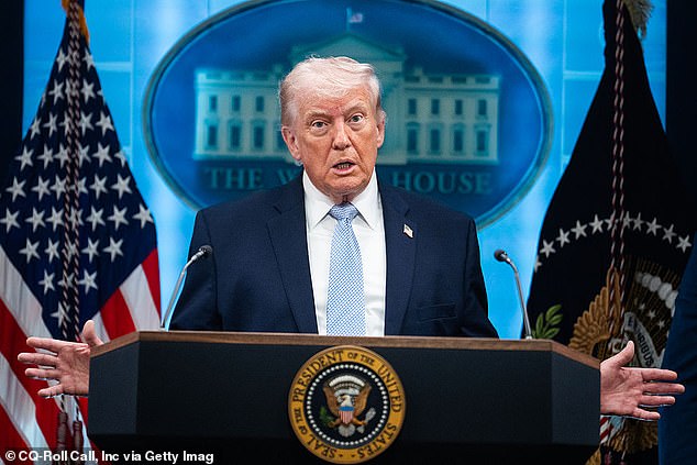 Zelensky says Britain must rejoin the EU if Trump pulls US out of NATO