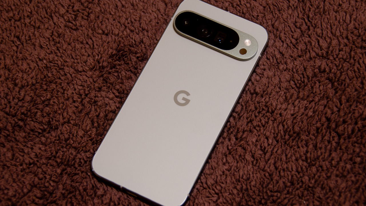 Google’s October update patches 25 Android flaws on Pixel 6 through ...
