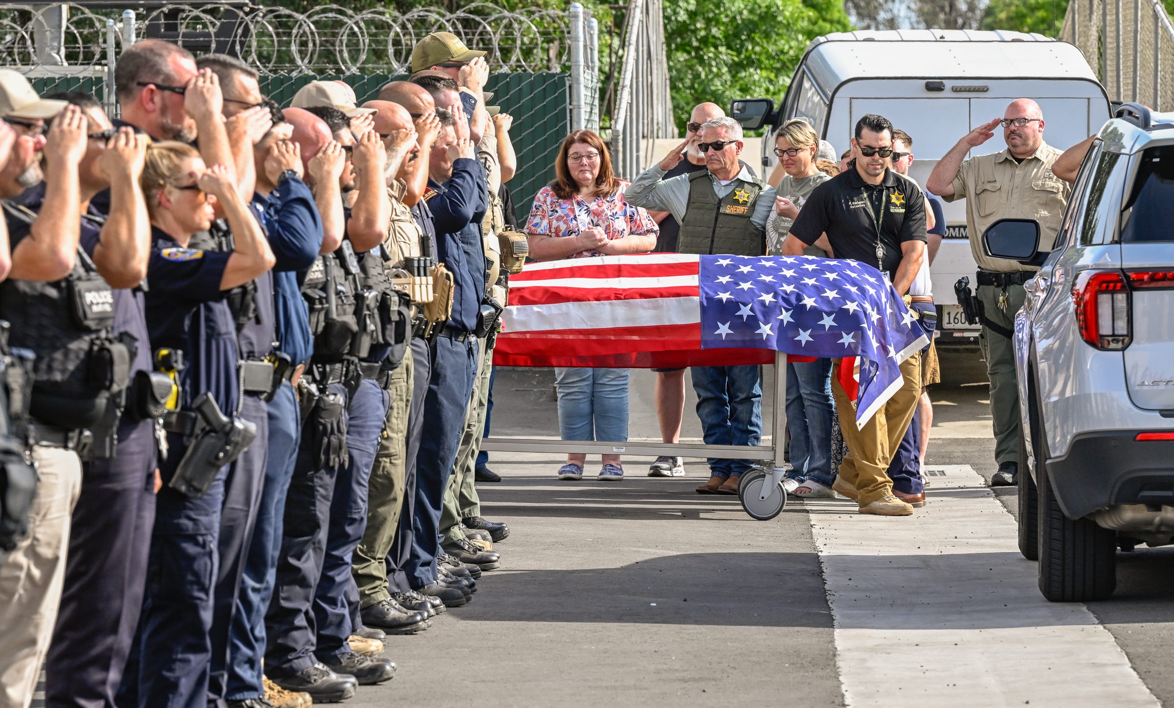 See procession for fallen Tulare County detective Randy Hoppert