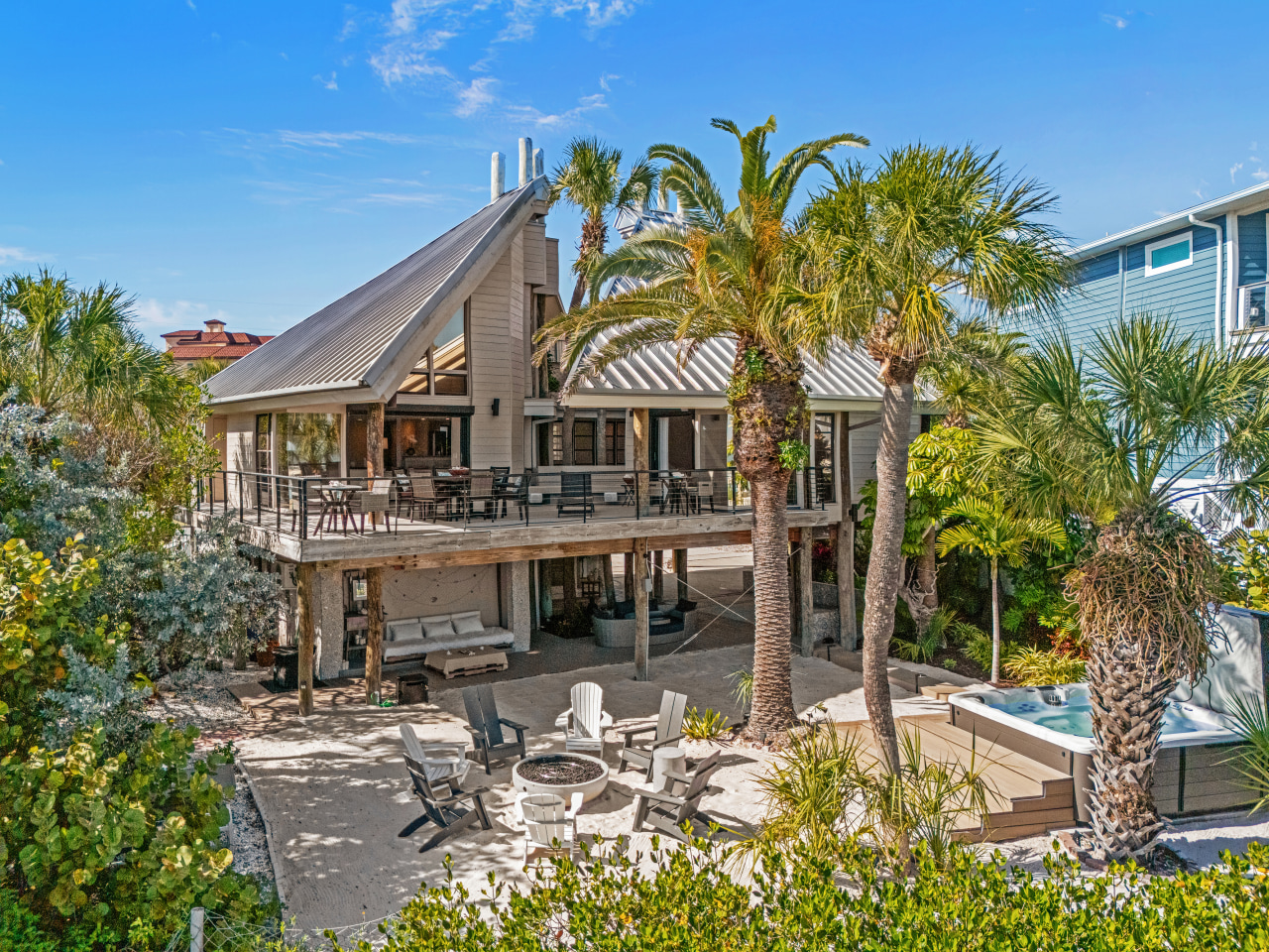 House of the week: A doubles tennis champion’s waterfront Florida home<br><br>