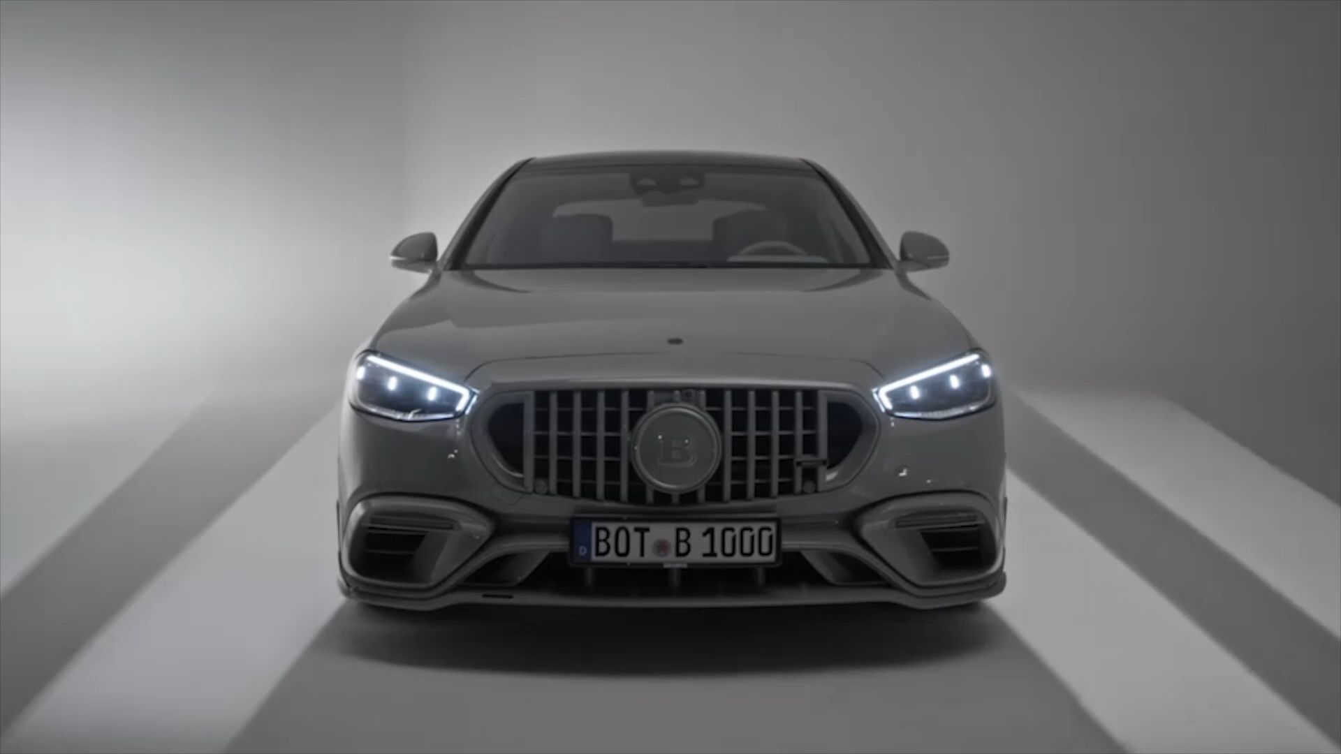 BRABUS 1000 all gray - Neu in der BRABUS Collection 2025 auf Basis des ...