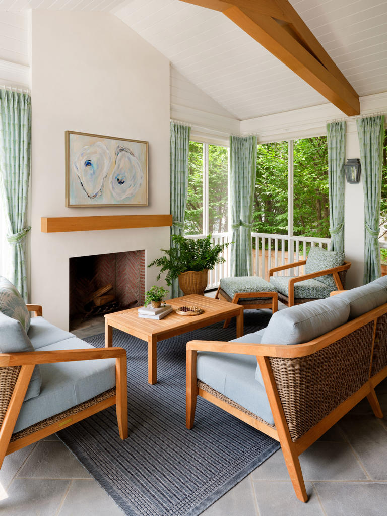 A Chevy Chase home ready for spring entertaining