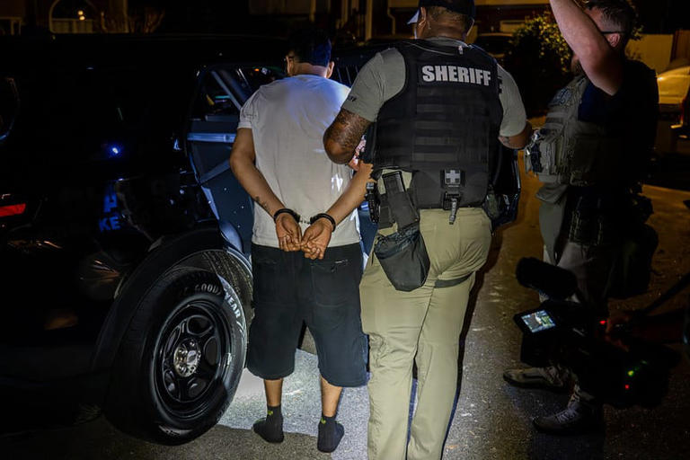 US Marshals and metro law enforcement join forces to make significant ...