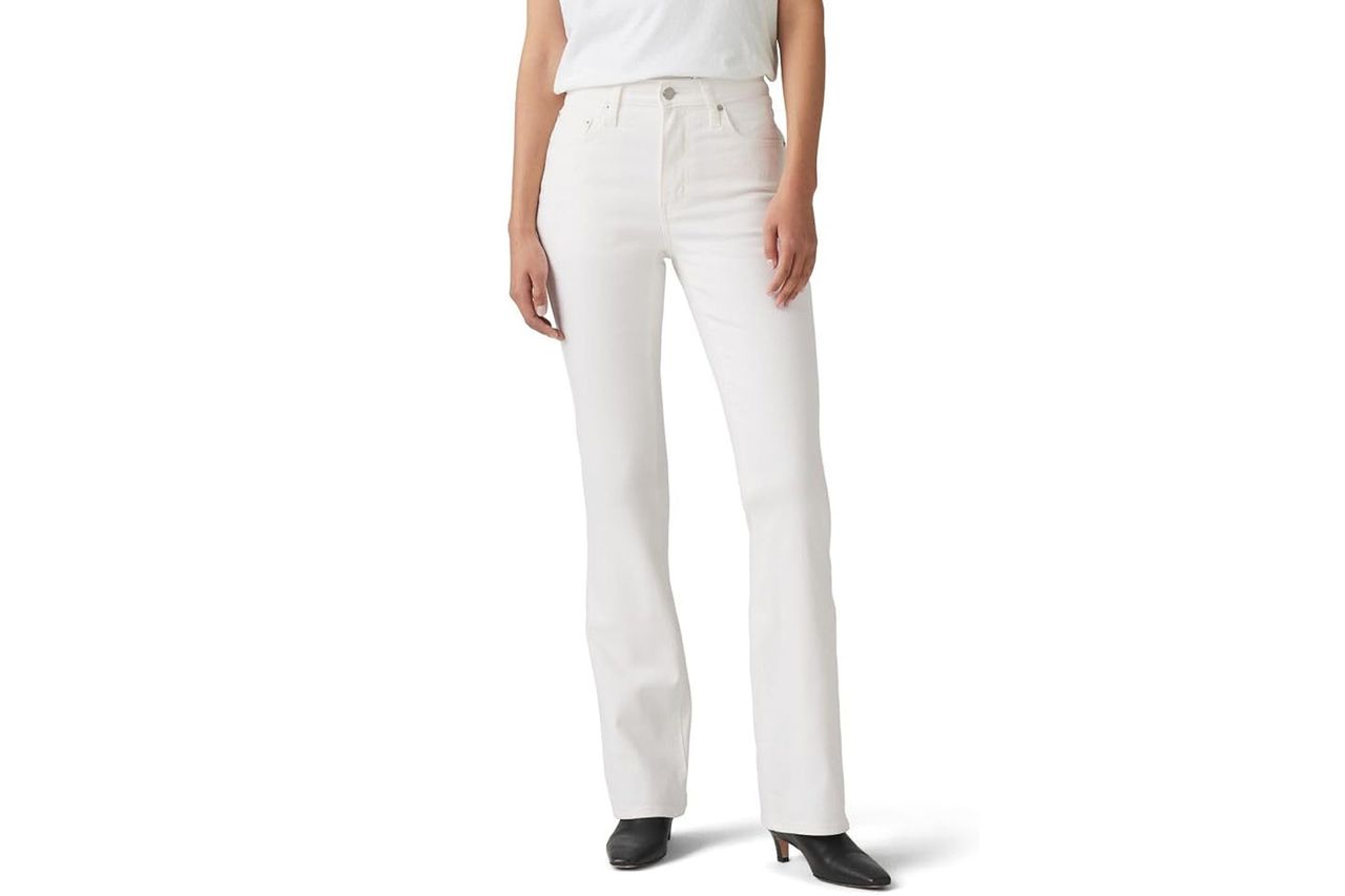 Levi's Women's 725 High Rise Bootcut Jeans