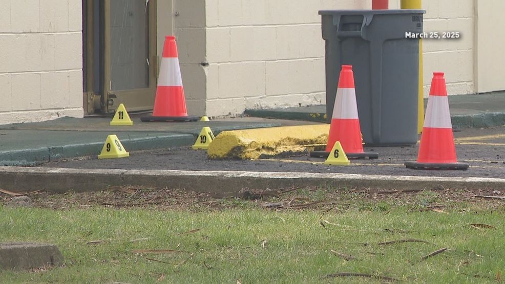 Court docs: Man killed after alleged fight over 'Black and Mild'