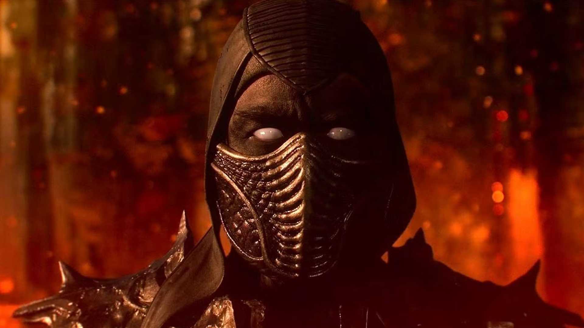 Noob Saibot staring with blank eyes in Mortal Kombat 2