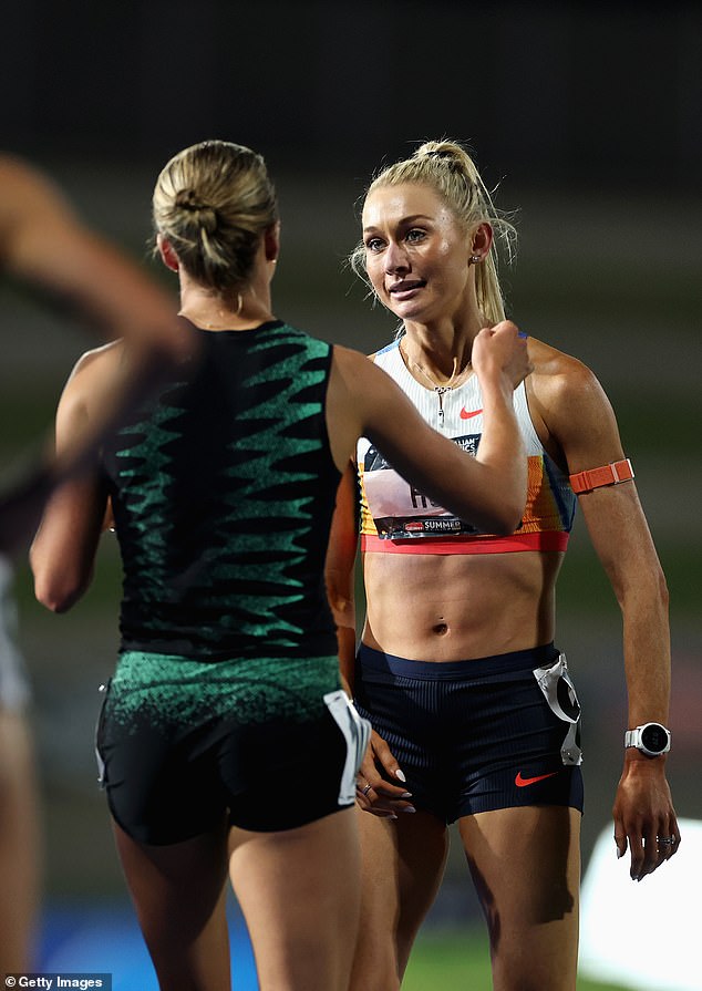 Jess Hull taken out in shocking 1500m final fall after collision with ...