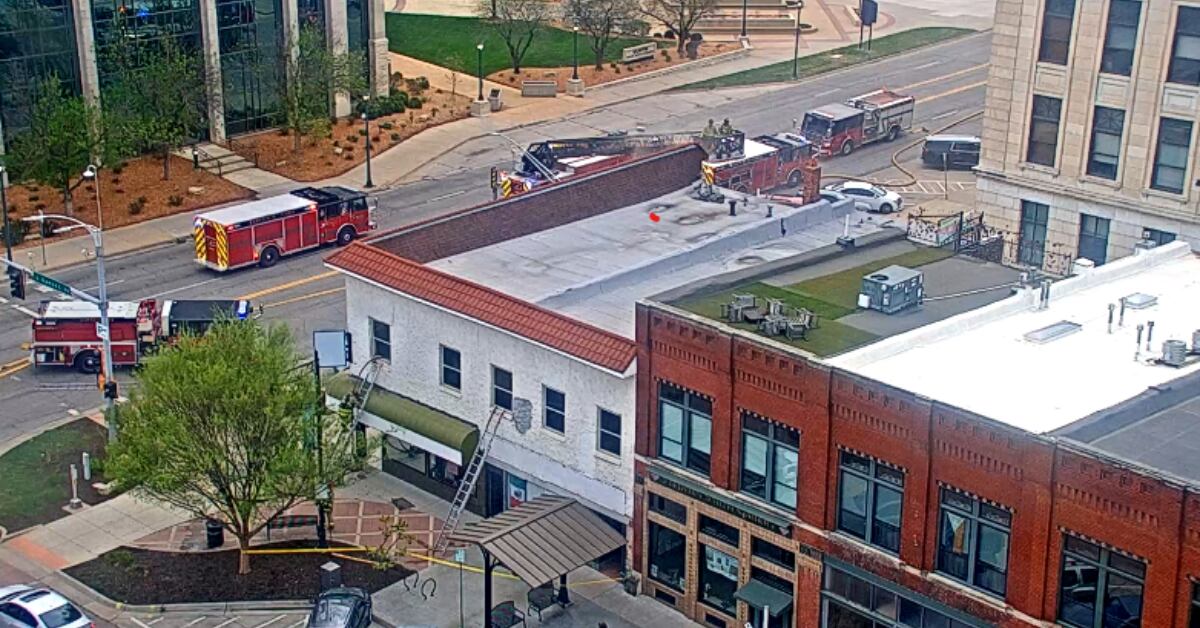 Fire reported in downtown Topeka building Friday night