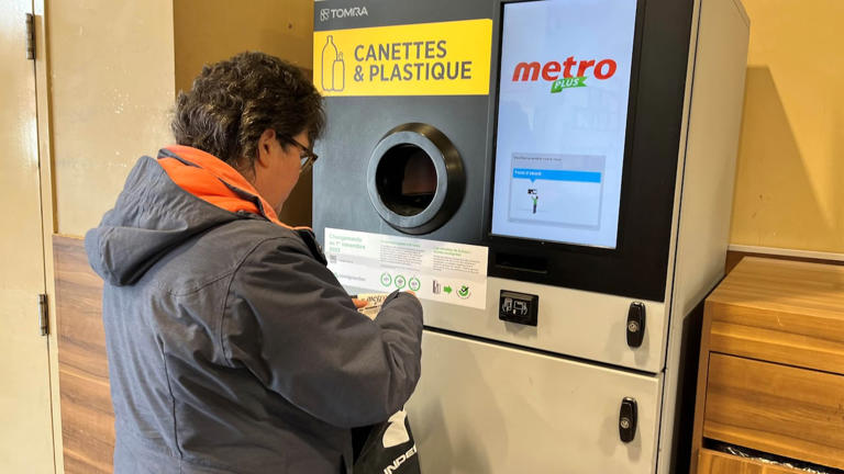 Bottle deposit machines are being removed from some Quebec grocery ...