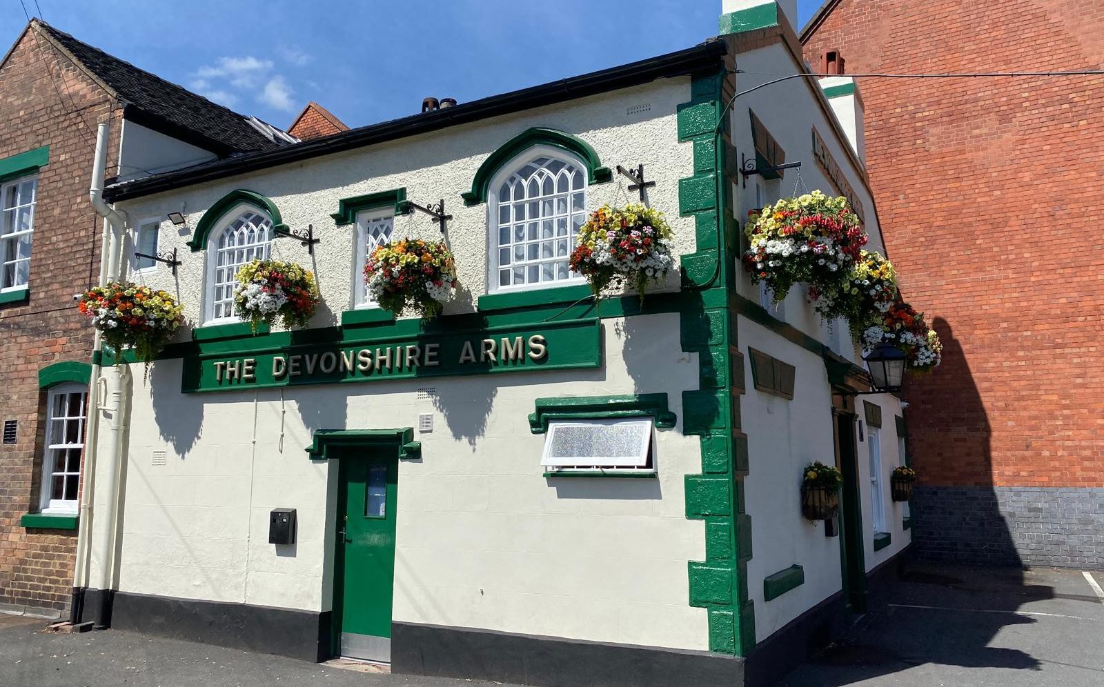 A proud brewing heritage has bestowed Burton with a marvellous selection of pubs, among them the Devonshire Arms