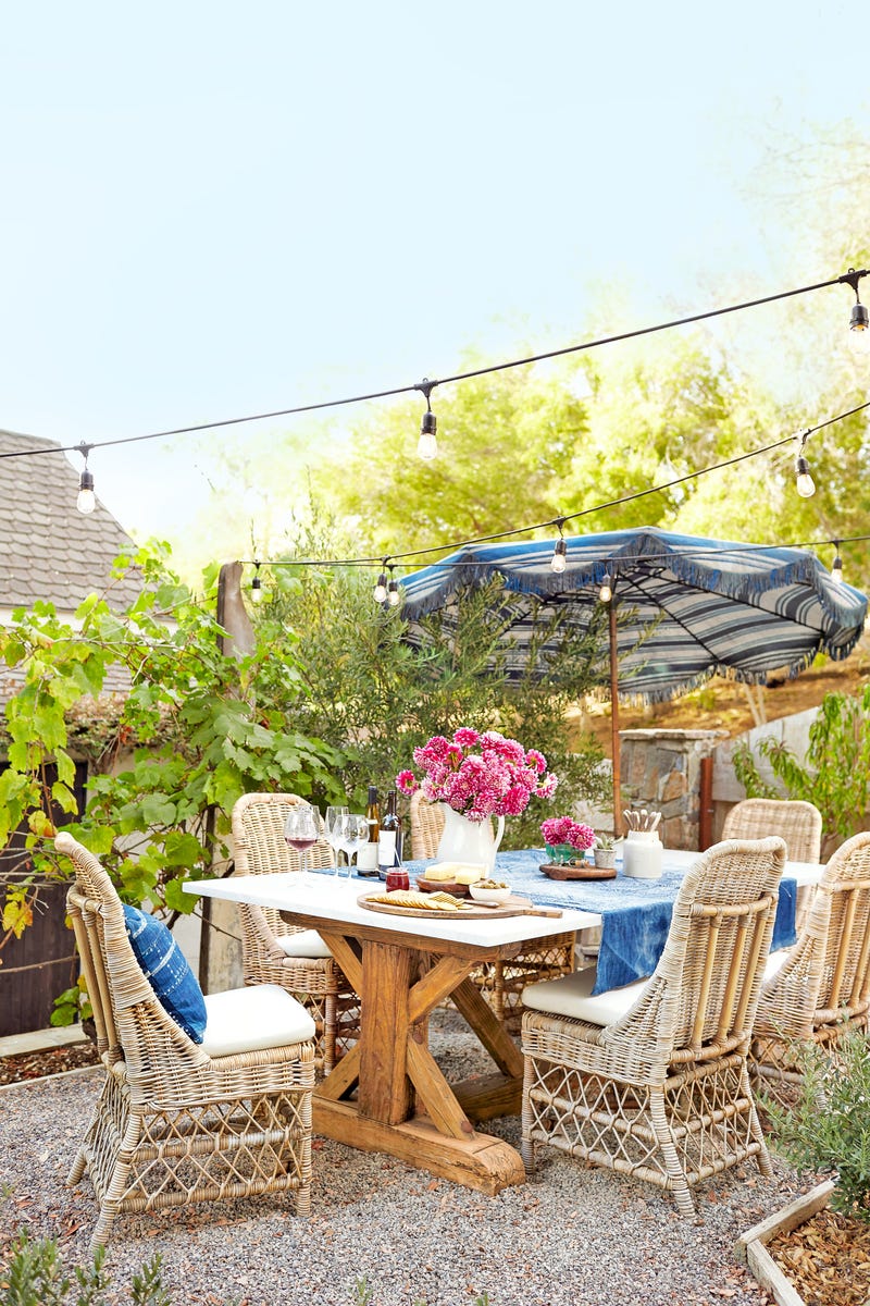 California-outdoor-Dining Space.jpg