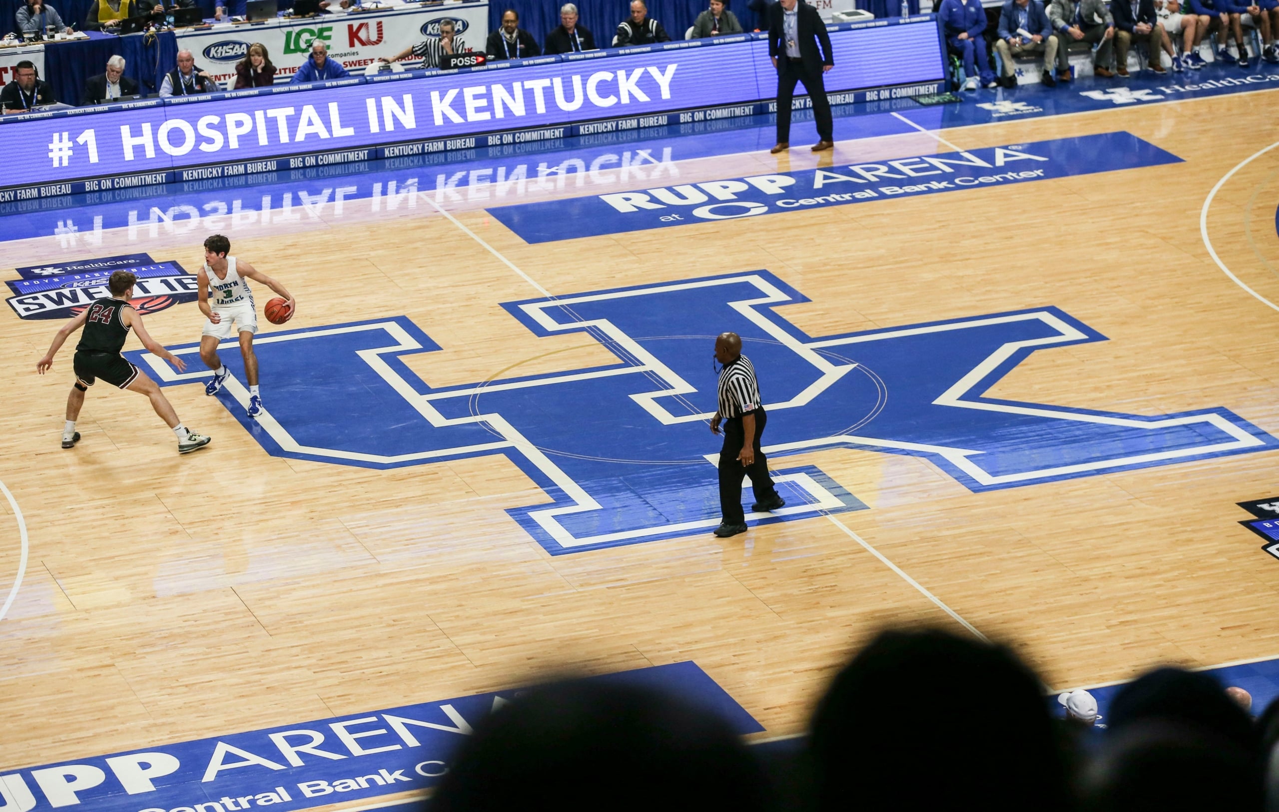 Kentucky basketball closing in on landing No. 1 high school recruit in ...