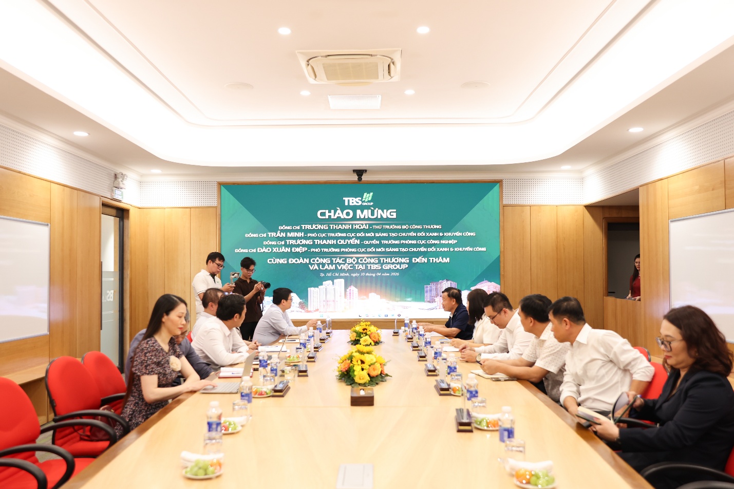 TBS Group cùng Lefaso đón đoàn Bộ Công Thương