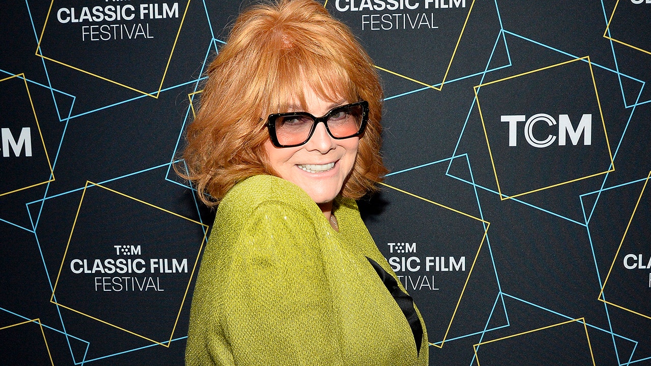 Ann-Margret suffers painful injury in home accident at 84 years old<br>