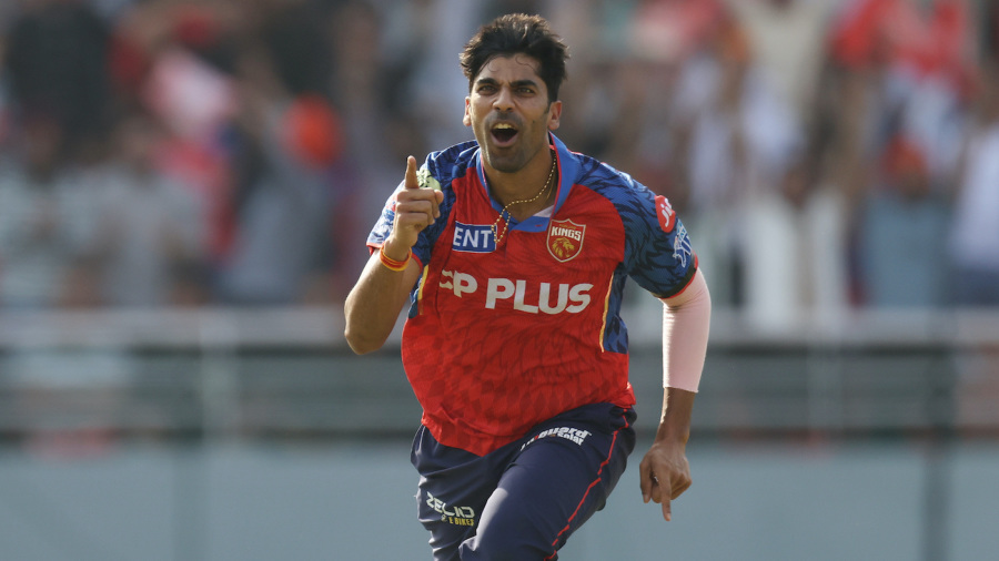 Low speed, high impact - how dibbly-dobbly Shashank derailed Travishek
