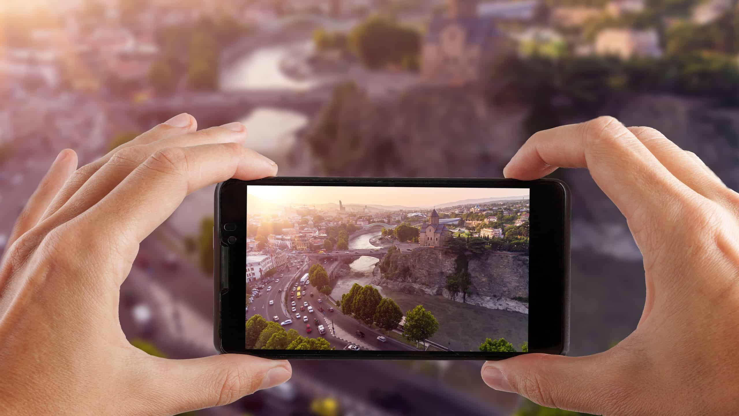 12 simple tricks for taking stunning photos with just your phone