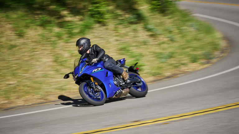 2026 Yamaha R7 first ride review: The everyday sportbike?