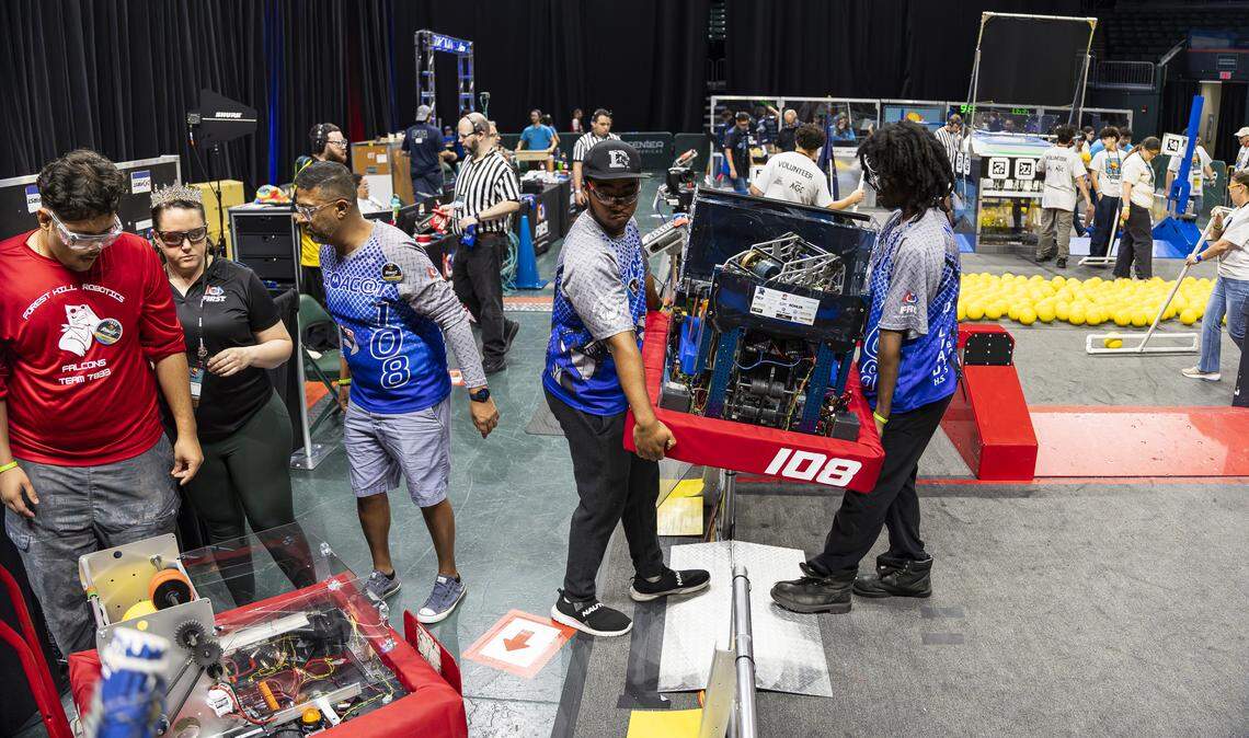 Take an inside look at a South Florida robotics competition