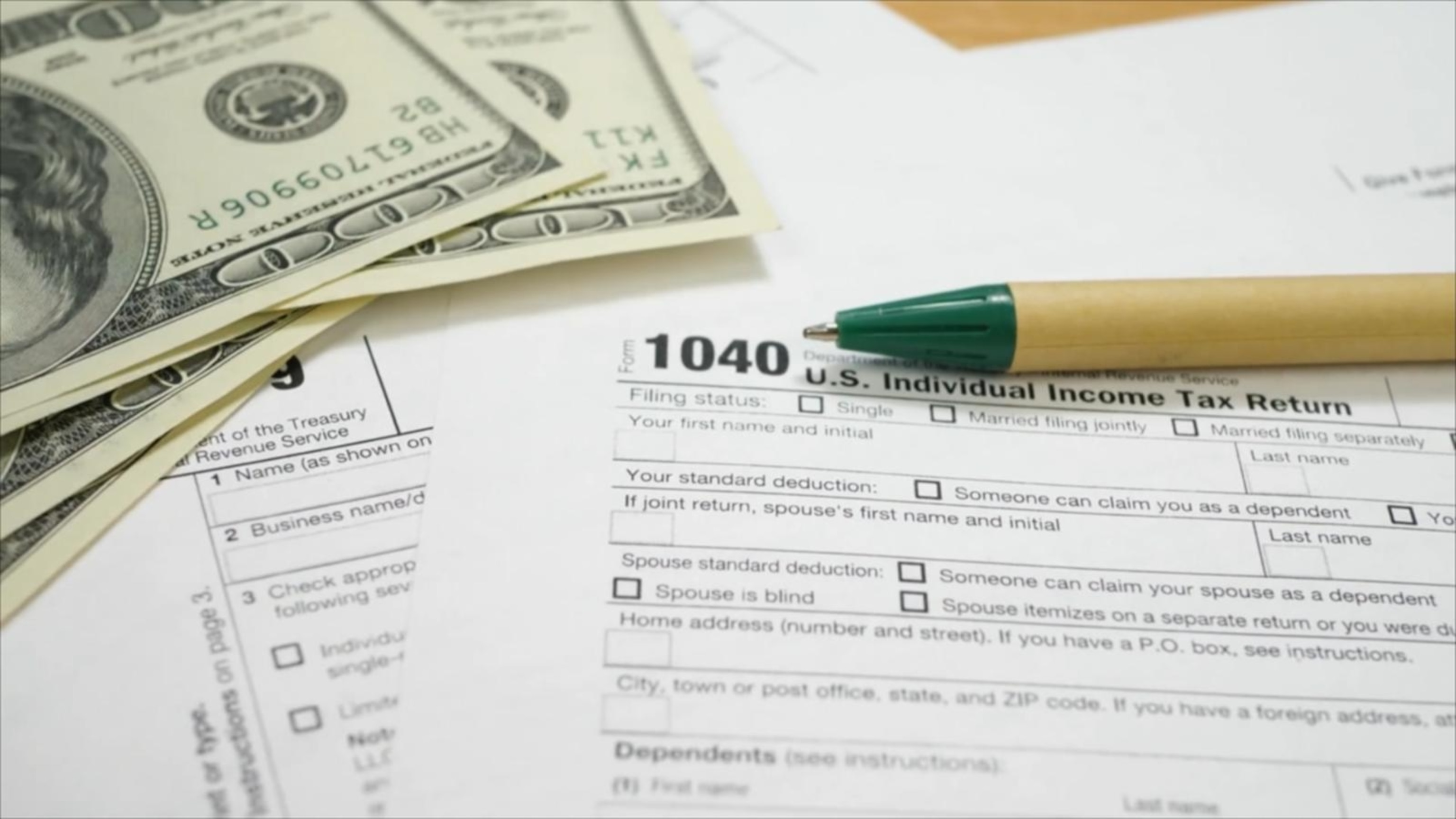 Last minute tips ahead of tax deadline day