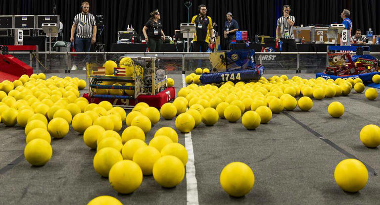 Take an inside look at a South Florida robotics competition