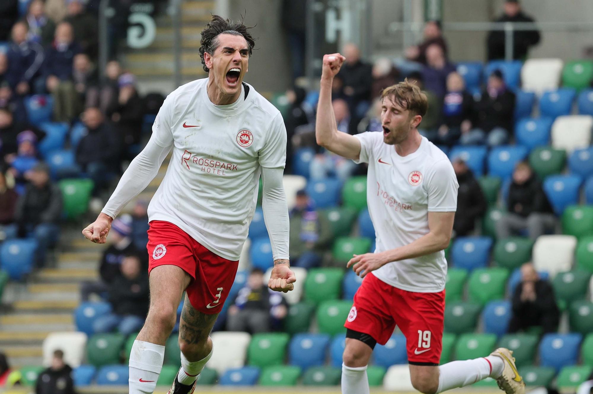 Gary Haveron clear Linfield clash 'all about three points' as Larne ...