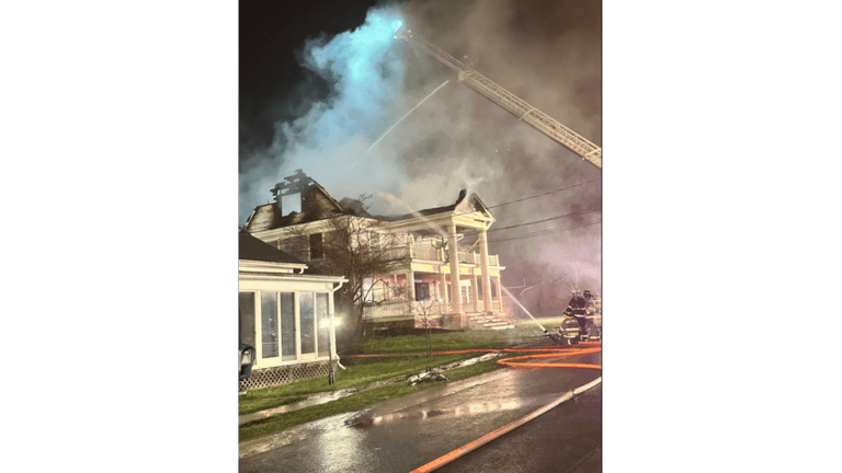 Home destroyed in Wayne County fire
