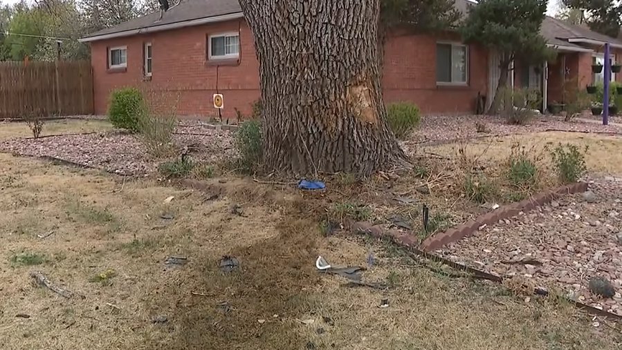 4 juveniles taken to hospital after stolen vehicle pursuit in Aurora ...