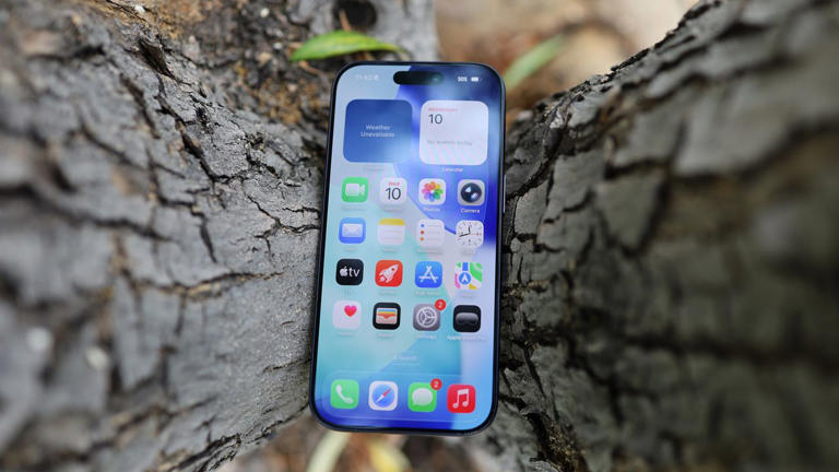 Apple was right: Ceramic Shield 2 is much better than every iPhone ...