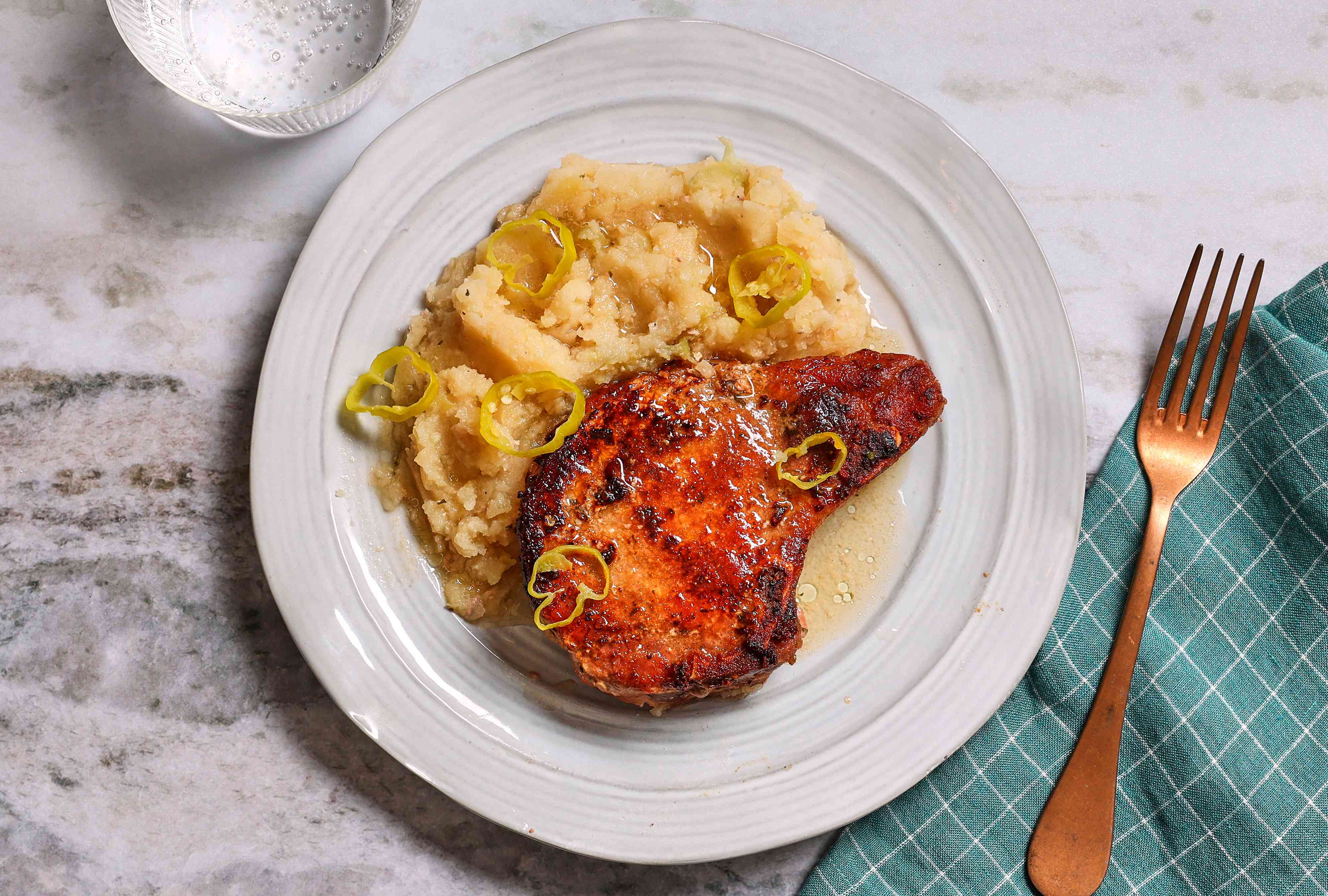 How to fry pork chops for tender, juicy results—no deep fryer needed