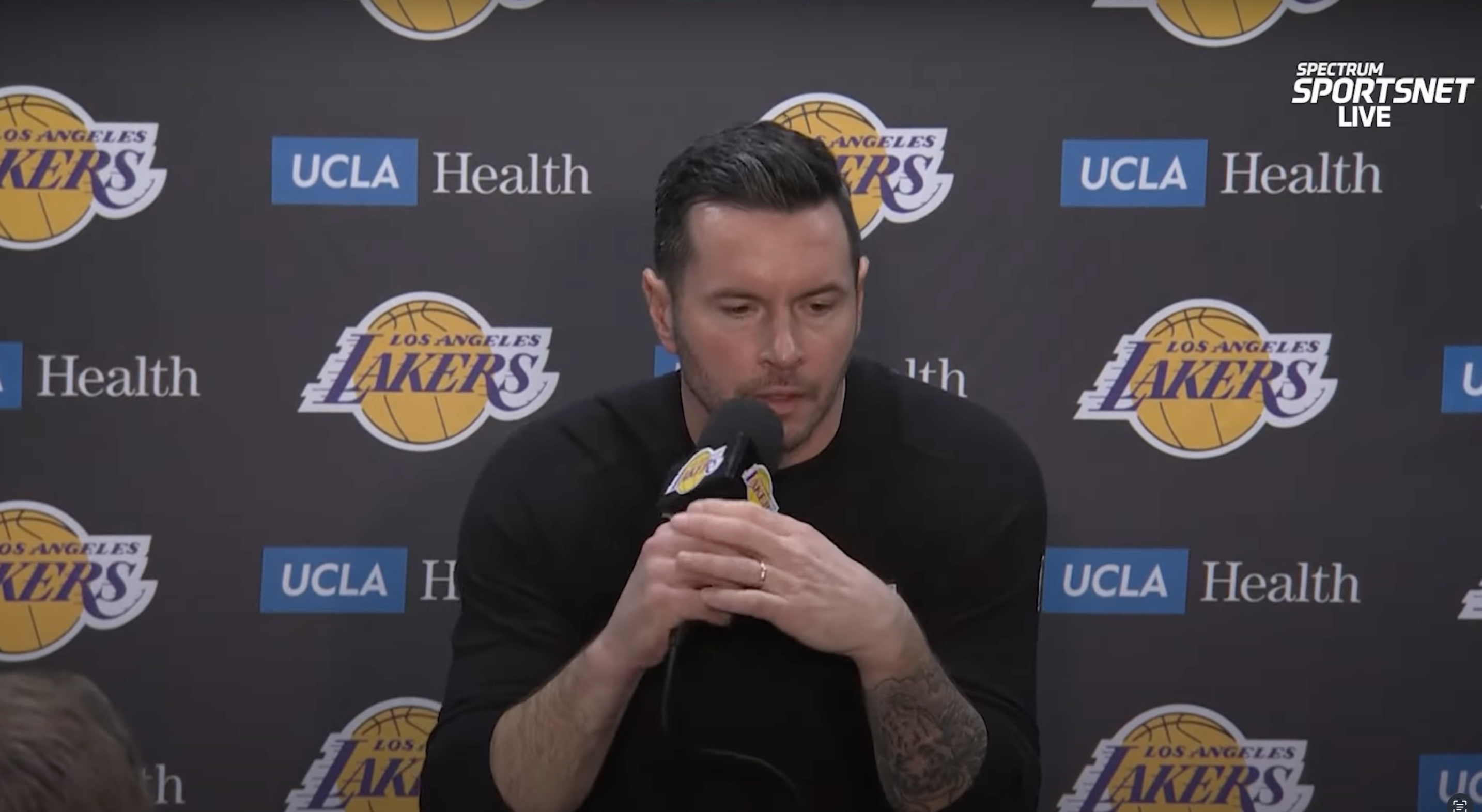 Lakers coach calls out media